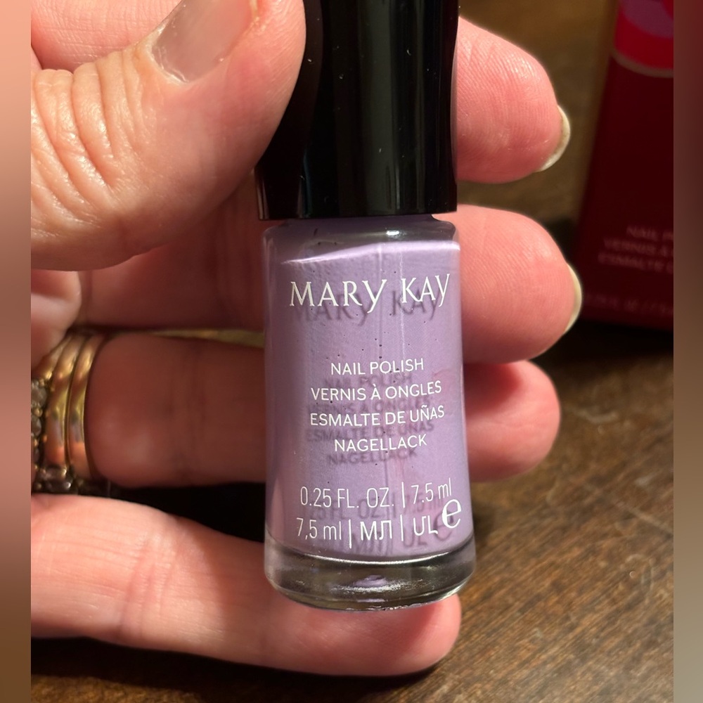 MK Nail Polish